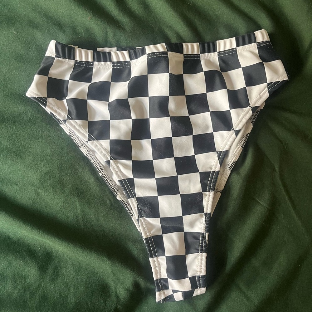 Checkered bottoms